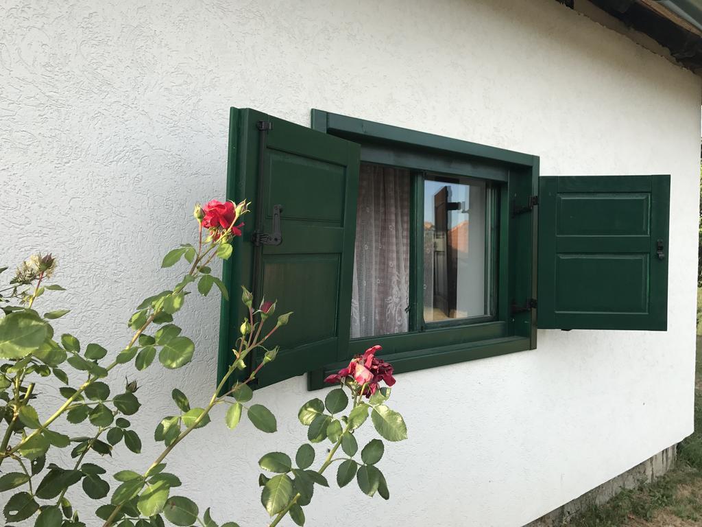 Etno Selo Rajski Konaci Leusici Extérieur photo